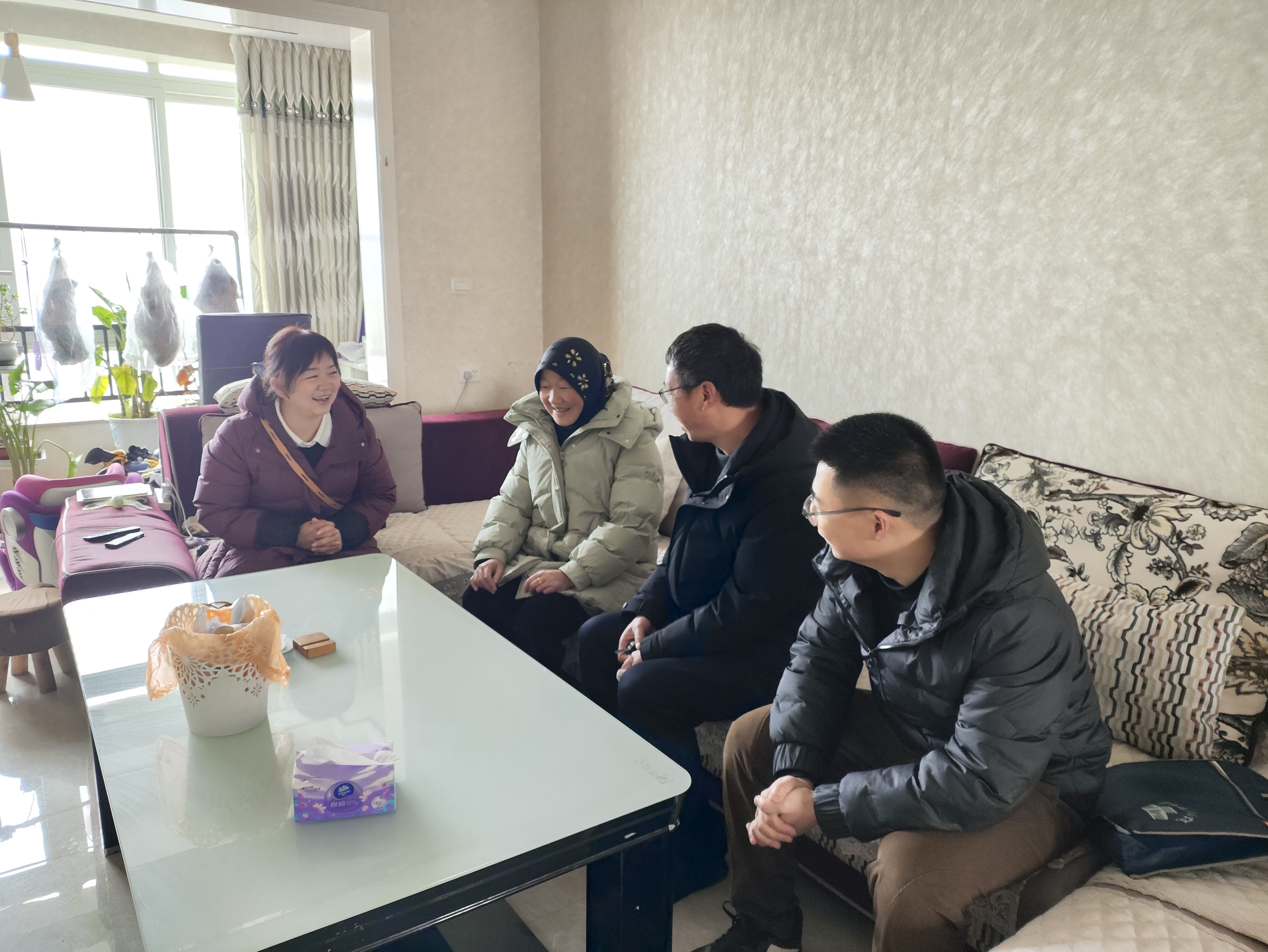 春节走访慰问6.jpg