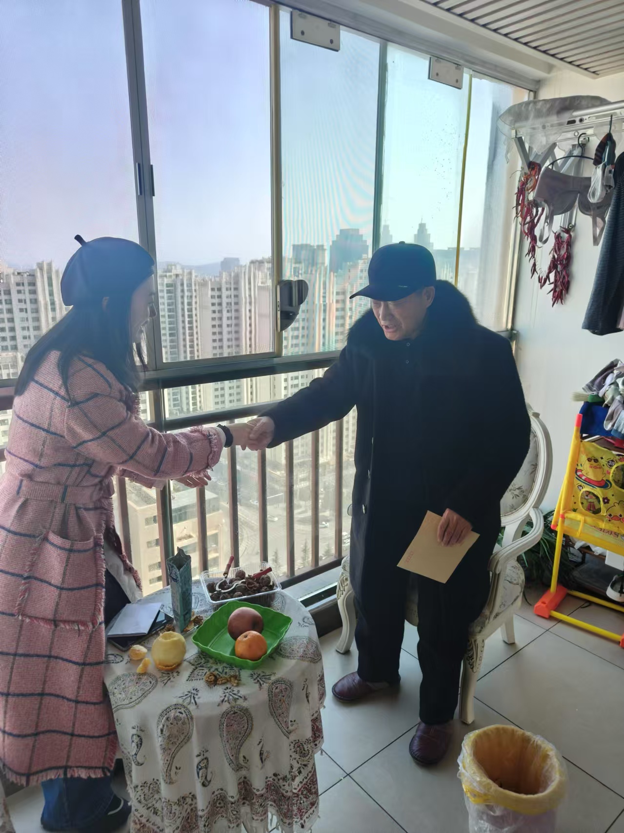 春节走访慰问1.jpg