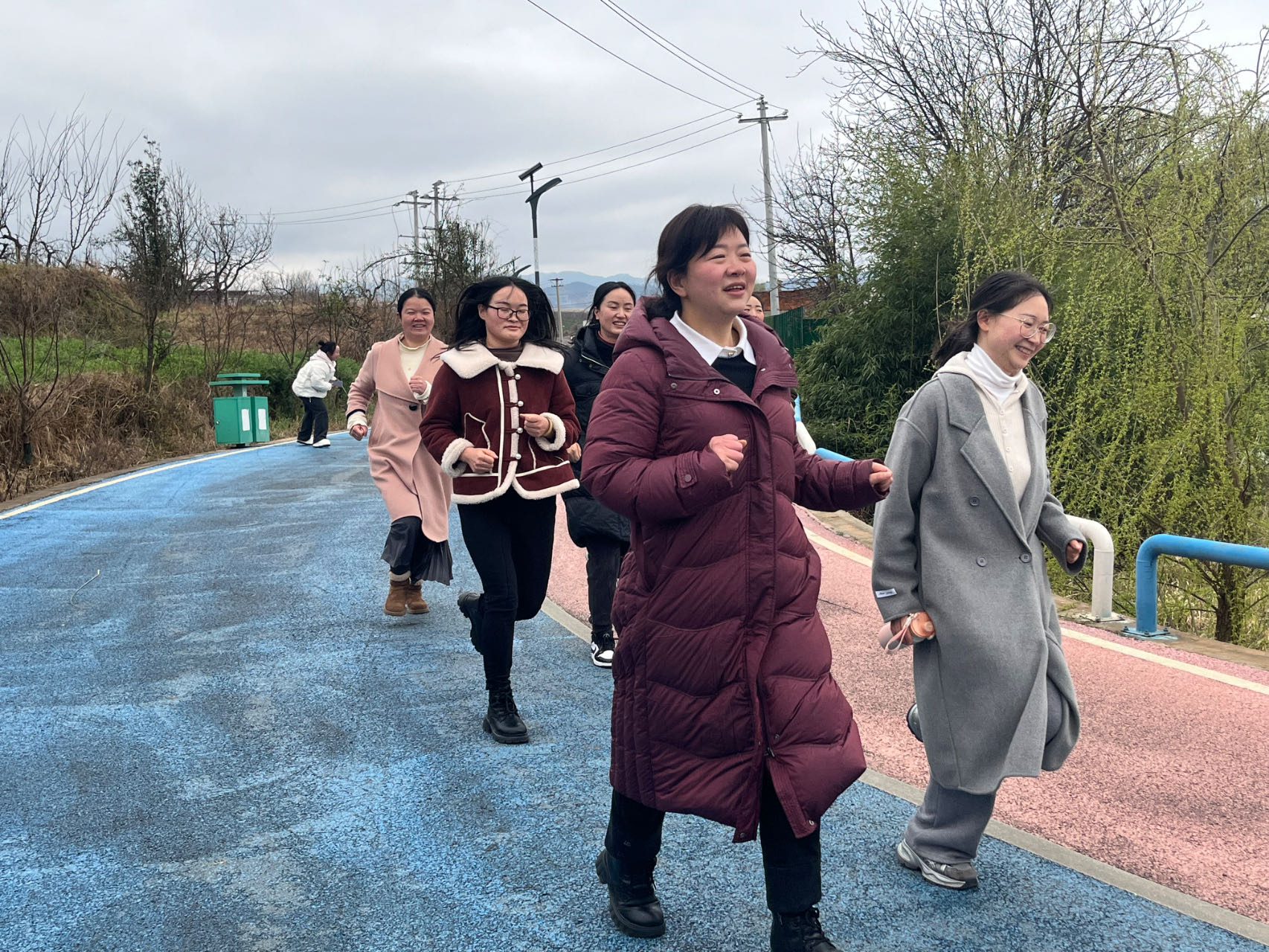 环湖跑2.jpg